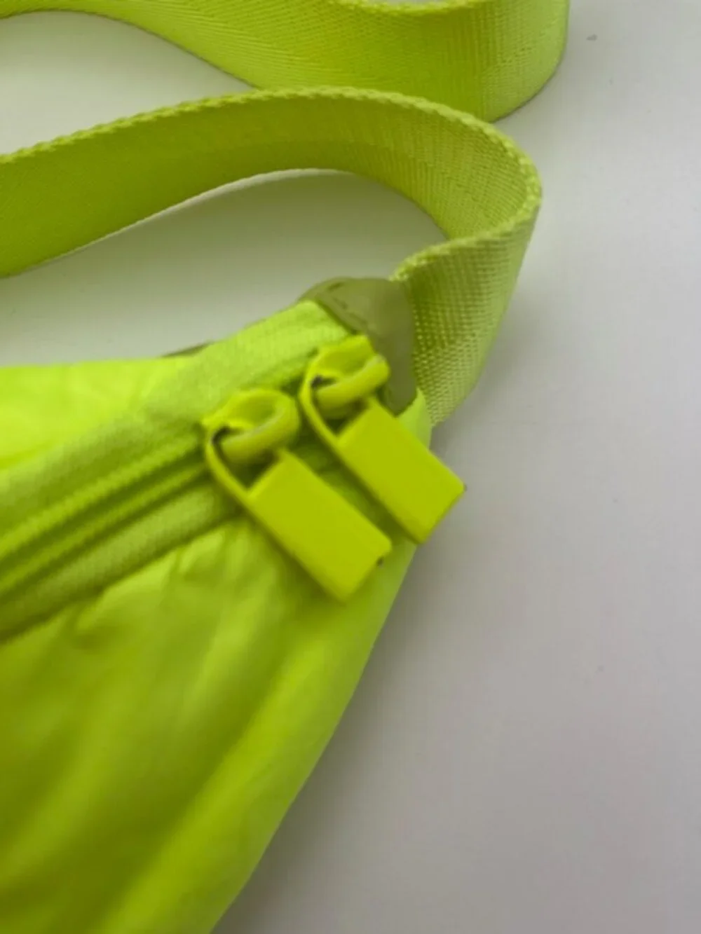 Caraa Small Crossbody Sling Bag in Neon Yellow Green